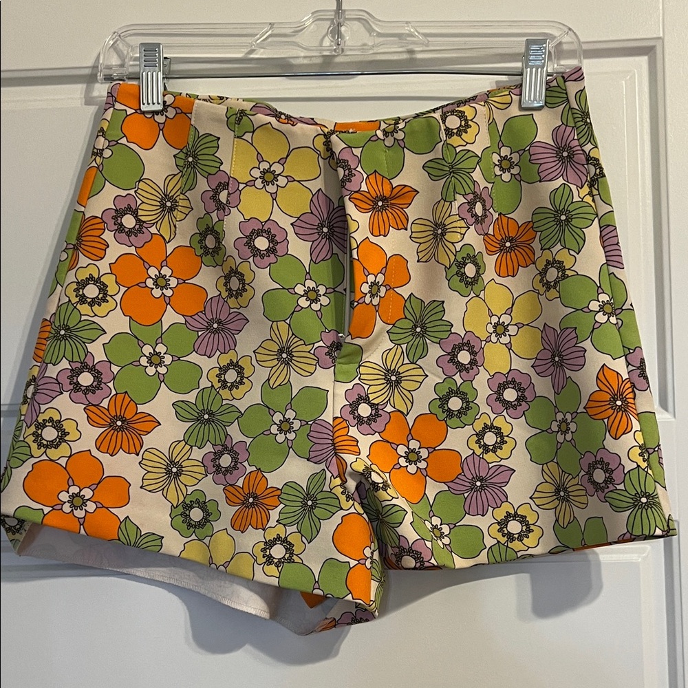 Zara Floral Women's Shorts